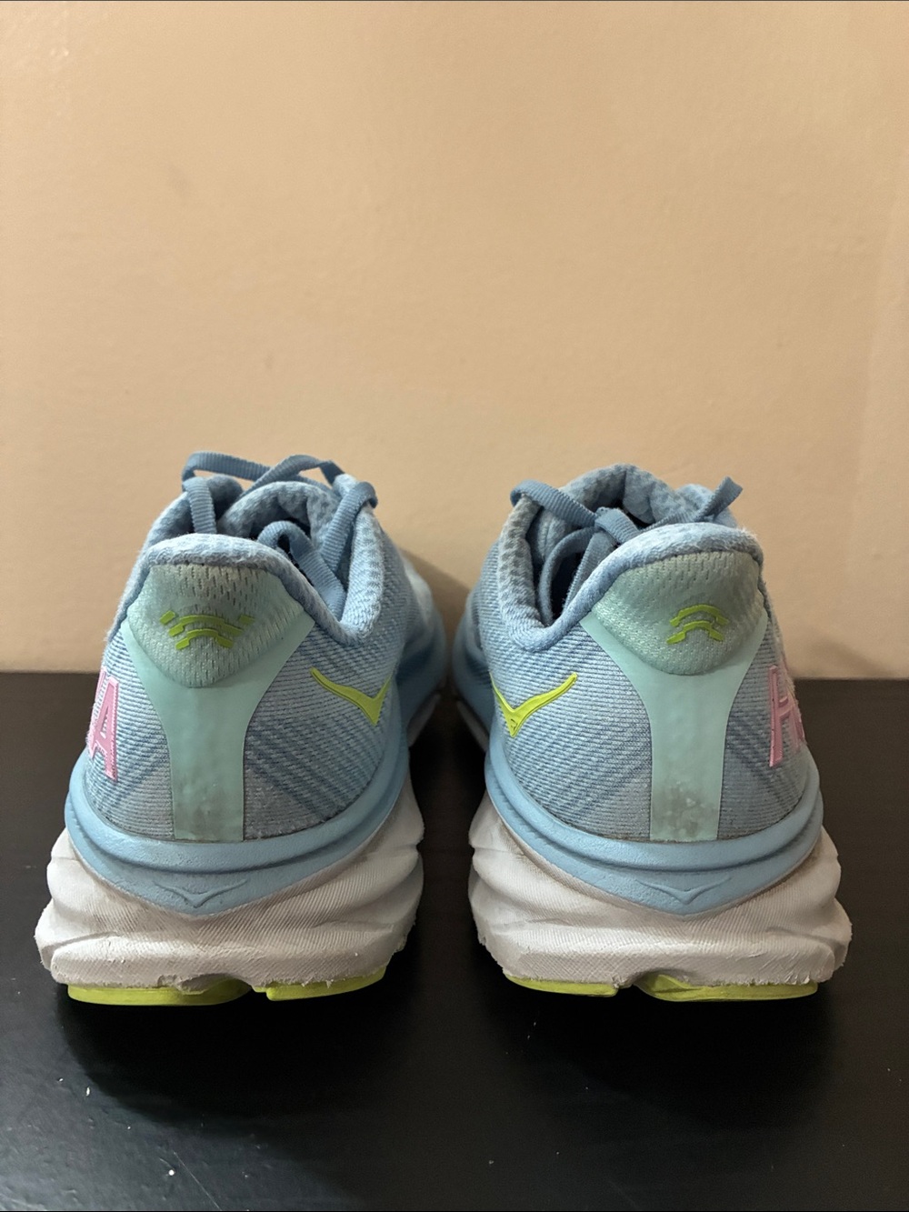 Hoka one W Clifton 9 blue size 8 very used - Picture 5 of 9